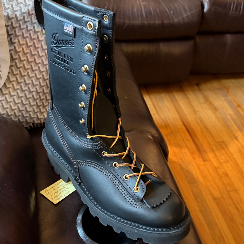 Danner Black Leather Moc Toe Work Boot with Gold Eyelets style 18102 Flashpoint